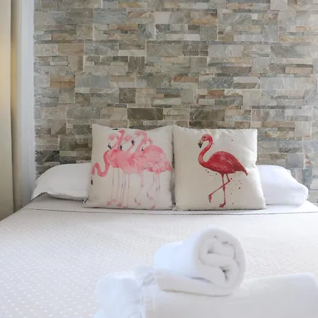 招待所 La Paloma I 3*