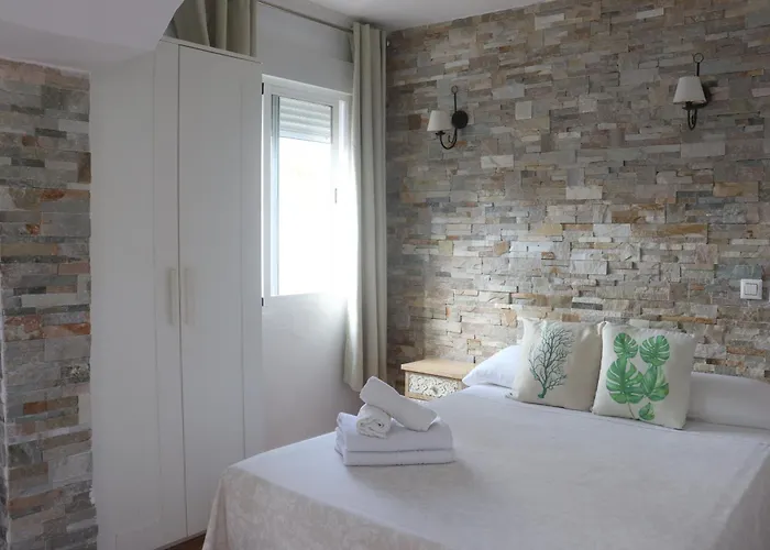 La Paloma I Pensionat 3*