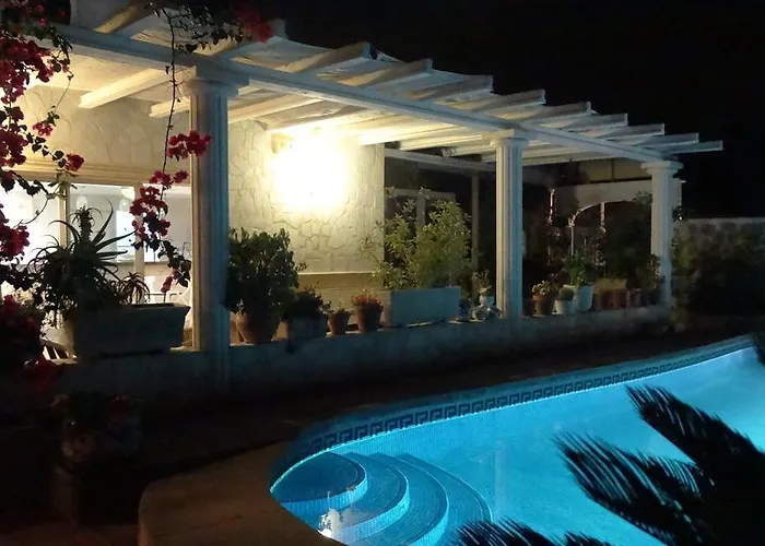 La Paloma I ゲストハウス 3*