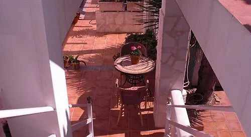 La Paloma I Guest house